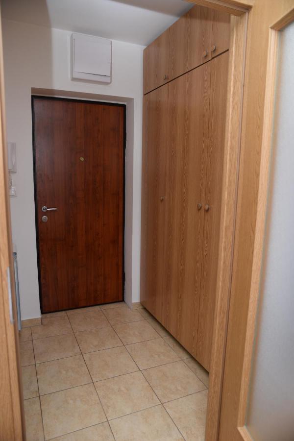 Studio Apartman Lukavica Saraievo Exterior foto
